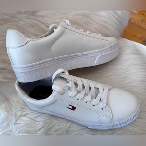 Tommy Hilfiger White woman’s brand NEW tennis shoes, size 10 M!  Emblem